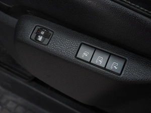 Минивэн Peugeot Traveller 2019 года, 2974000 рублей, Красный Пахарь