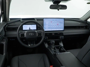 Внедорожник Toyota Wildlander 2026 года, 4518888 рублей, Москва
