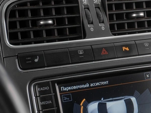 Седан Volkswagen Polo 2019 года, 1399000 рублей, Тюмень