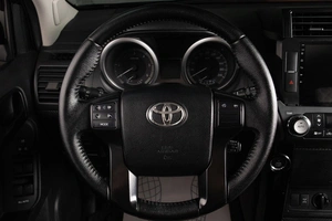 Внедорожник Toyota Land Cruiser Prado 2015 года, 3059000 рублей, Оренбург