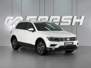 Внедорожник Volkswagen Tiguan 2018 года, 2260000 рублей, Красный Пахарь
