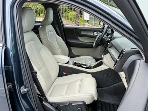 Внедорожник Volvo XC40 2020 года, 2999000 рублей, Большой Сочи