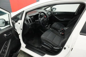 Седан Kia Cerato 2018 года, 1760000 рублей, Курск