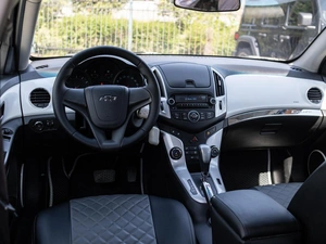Седан Chevrolet Cruze 2014 года, 979000 рублей, Большой Сочи