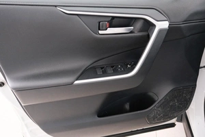 Внедорожник Toyota RAV4 2020 года, 3259000 рублей, Красноярск