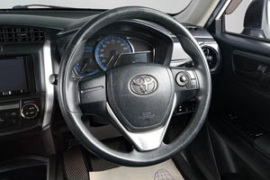 Универсал Toyota Corolla Fielder 2017 года, 1429000 рублей, Тюмень