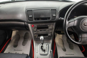 Универсал Subaru Legacy 2004 года, 989000 рублей, Барнаул