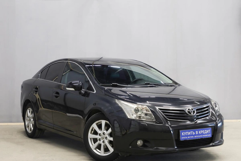 Седан Toyota Avensis 2011 года, 1329000 рублей, Новосибирск