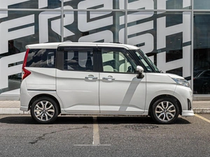 Минивэн Toyota Roomy 2017 года, 1320000 рублей, Краснодар