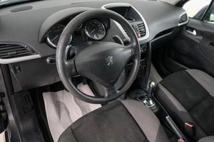 Хетчбэк Peugeot 207 2008 года, 439000 рублей, Красноярск