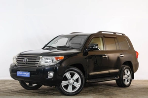 Внедорожник Toyota Land Cruiser 2012 года, 4179000 рублей, Тюмень