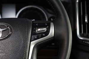 Внедорожник Toyota Land Cruiser 2016 года, 6009000 рублей, Новосибирск