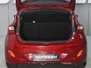 Хетчбэк Hyundai Elantra 2013 года, 1050000 рублей, Ростов-на-Дону