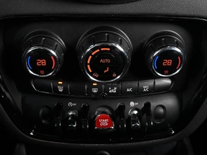 Универсал MINI Cooper Clubman 2018 года, 1319000 рублей, Ростов-на-Дону