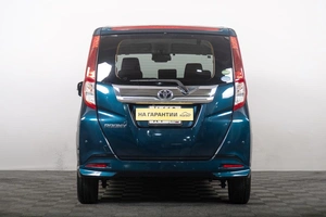 Минивэн Toyota Roomy 2018 года, 1299000 рублей, Томск