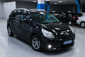Минивэн Toyota Verso 2012 года, 1248000 рублей, Солонцы