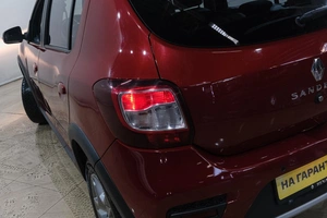 Хетчбэк Renault Sandero Stepway 2021 года, 1349000 рублей, Новокузнецк