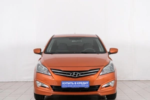Седан Hyundai Solaris 2014 года, 1149000 рублей, Красноярск