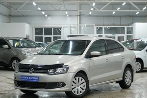 Седан Volkswagen Polo 2012 года, 719000 рублей, Омск