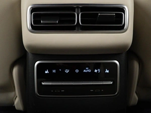 Внедорожник Li Auto L7 2023 года, 5398055 рублей, Москва