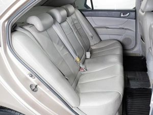 Седан Hyundai Sonata 2006 года, 630000 рублей, Тюмень
