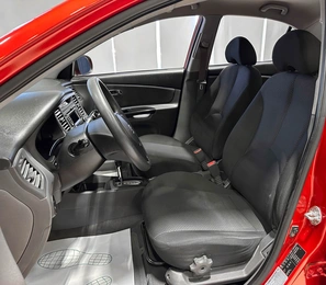 Седан Kia Rio 2009 года, 667000 рублей, Красноярск