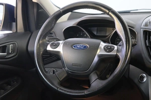 Внедорожник Ford Kuga 2016 года, 1599000 рублей, Омск