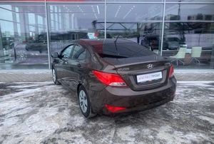 Седан Hyundai Solaris 2015 года, 935000 рублей, Солонцы