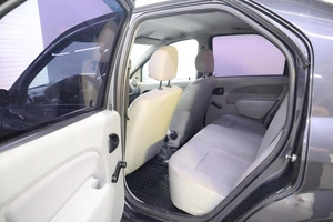 Седан Renault Logan 2008 года, 505000 рублей, Брянск