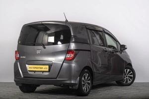 Минивэн Honda Freed 2012 года, 1199000 рублей, Томск