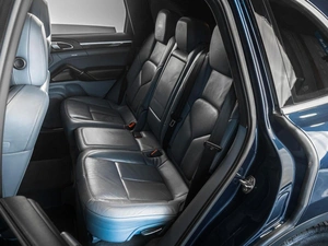 Внедорожник Porsche Cayenne 2012 года, 2300000 рублей, Тюмень