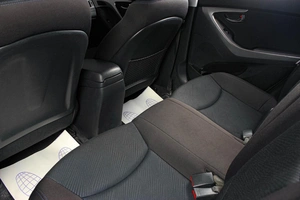 Седан Hyundai Elantra 2012 года, 919000 рублей, Тюмень
