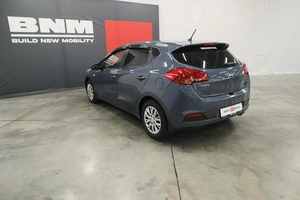 Хэтчбек Kia Ceed 2015 года, 1180000 рублей, Курск