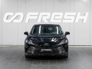 Седан Toyota Camry 2019 года, 2899000 рублей, Сургут
