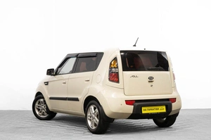 Хетчбэк Kia Soul 2010 года, 849000 рублей, Барнаул