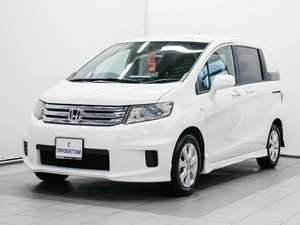 Минивэн Honda Freed 2010 года, 949000 рублей, Красноярск