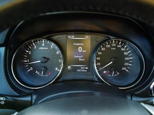 Внедорожник Nissan X-Trail 2018 года, 1550000 рублей, Владимир