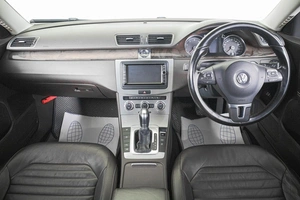 Седан Volkswagen Passat 2013 года, 1179000 рублей, Кемерово