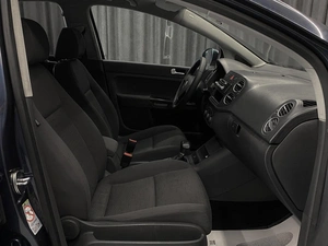 Хетчбэк Volkswagen Golf Plus 2008 года, 599000 рублей, Красноярск