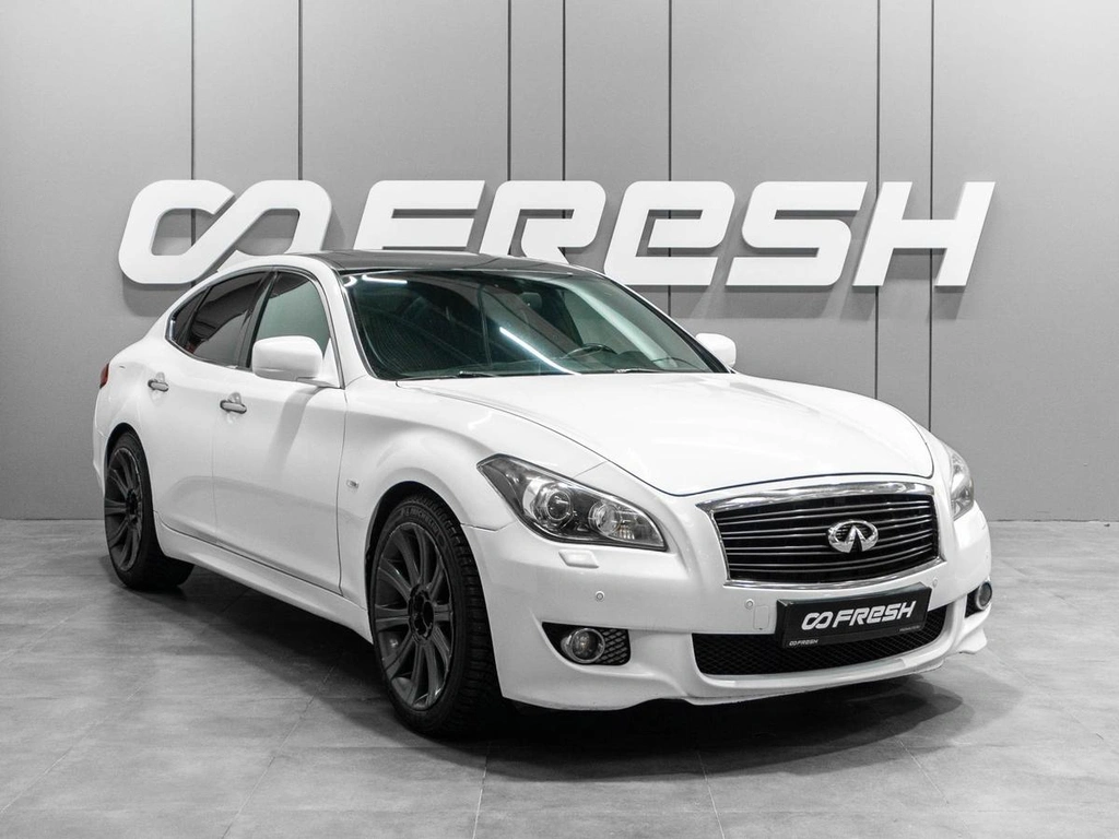 Седан Infiniti M56 2010 года, 1379000 рублей, Тюмень