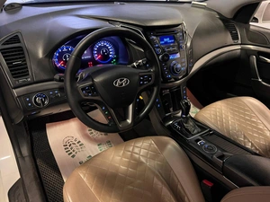 Седан Hyundai i40 2016 года, 999000 рублей, Красноярск