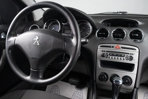 Седан Peugeot 408 2012 года, 699000 рублей, Оренбург