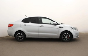 Седан Kia Rio 2011 года, 780000 рублей, Орёл