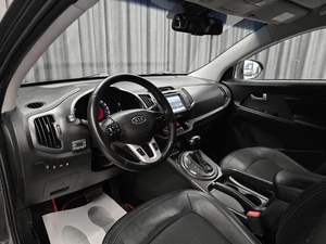 Внедорожник Kia Sportage 2012 года, 1270000 рублей, Красноярск