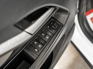 Универсал ВАЗ (LADA) Vesta Cross 2019 года, 950000 рублей, Красноярск