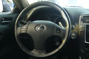 Седан Lexus IS 2007 года, 989000 рублей, Омск
