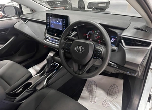 Универсал Toyota Corolla 2019 года, 1707000 рублей, Красноярск