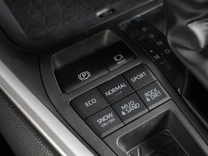 Внедорожник Toyota RAV4 2025 года, 4459000 рублей, Воронеж