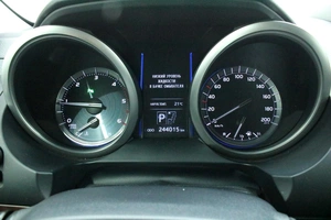 Внедорожник Toyota Land Cruiser Prado 2017 года, 3995000 рублей, Красноярск