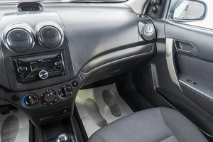 Седан Chevrolet Aveo 2007 года, 469000 рублей, Барнаул